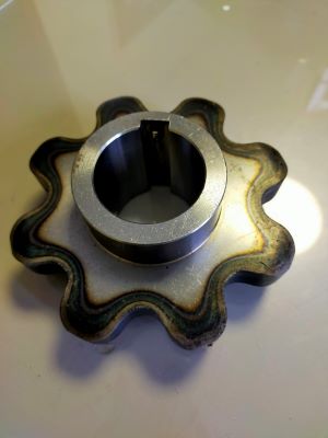 ropa z-8 napędowe - arma Koło łańcuchowe napędowe z-8 do zbioru buraków, precyzyjnie wykonane ze stali hartowanej.